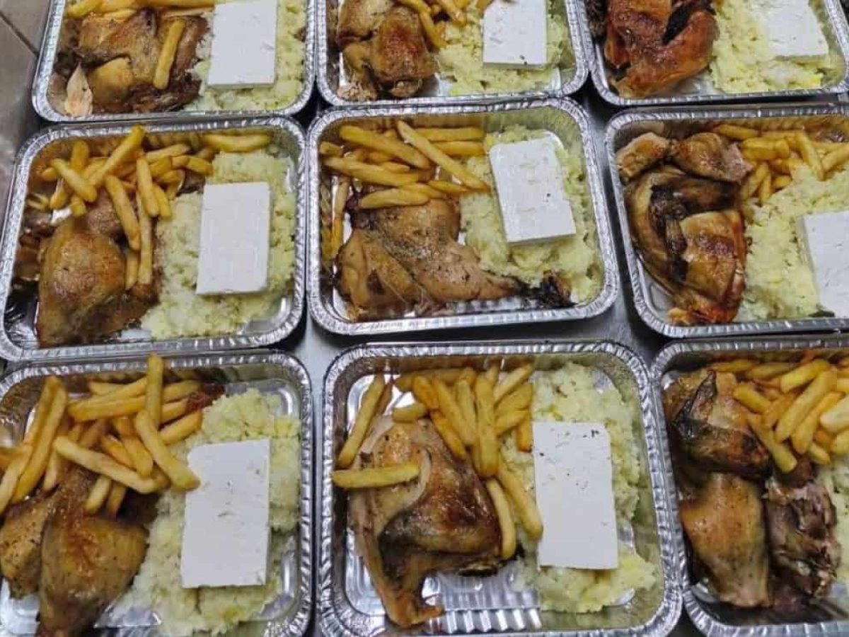 1000 Χριστουγεννιάτικα γεύματα από την Μητρόπολη Καστορίας