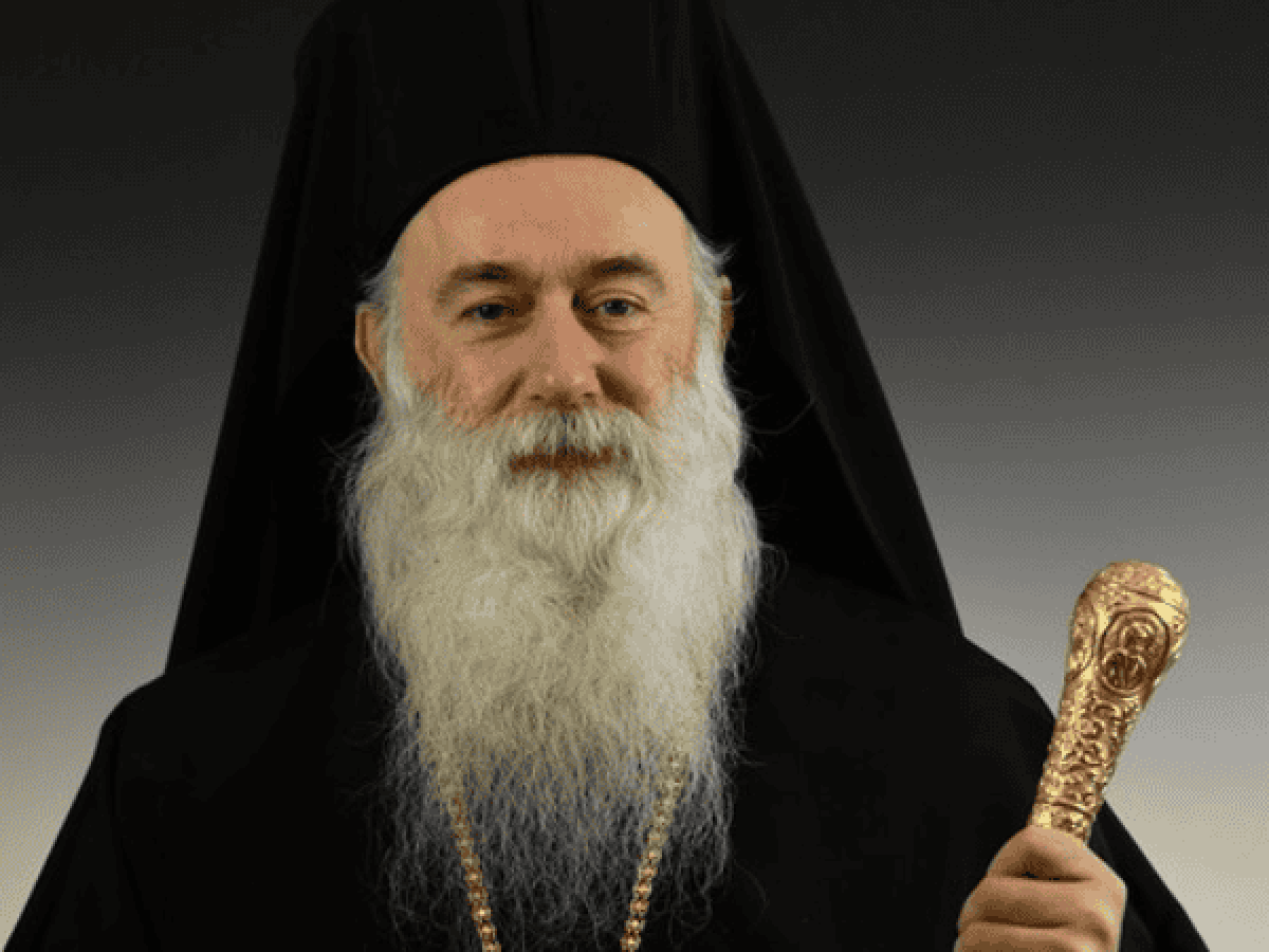 Μητροπολίτης Κορίνθου: «Χριστός γεννάται – και όλα είναι πια δυνατά!»