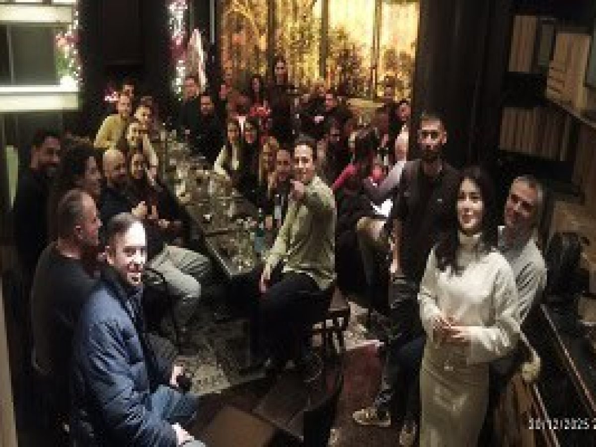 Νεότητα Θεσσαλονίκης .. Περιμένοντας τα Χριστούγεννα…