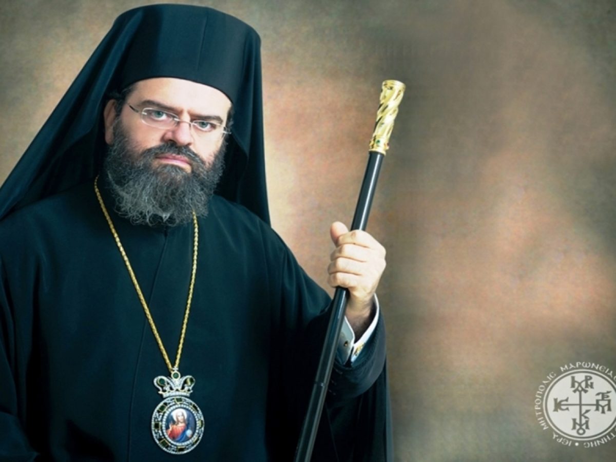 Μπροστά στις ευεργεσίες