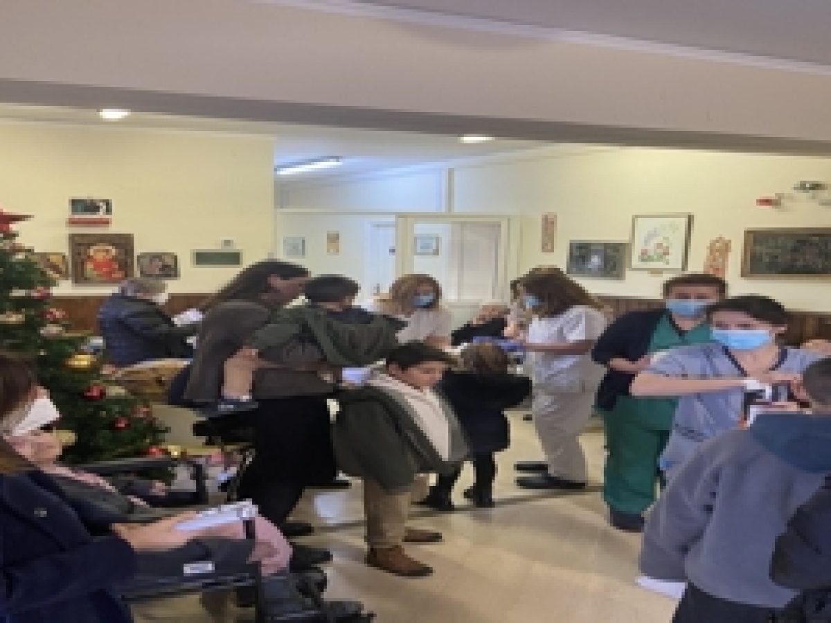 Δελτίο Τύπου της ΕΡΩ Θεσπρωτίας – Επίσκεψη στο Γηροκομείο Φιλιατών