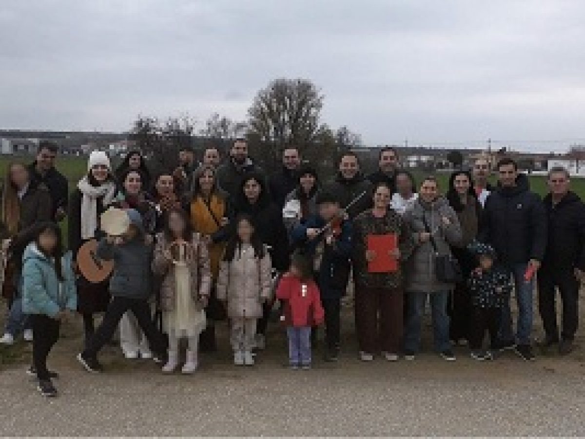 Δελτίο Τύπου – Φίλοι και Μέλη της ΕΡΩ έψαλαν τα Κάλαντα στην Κομοτηνή