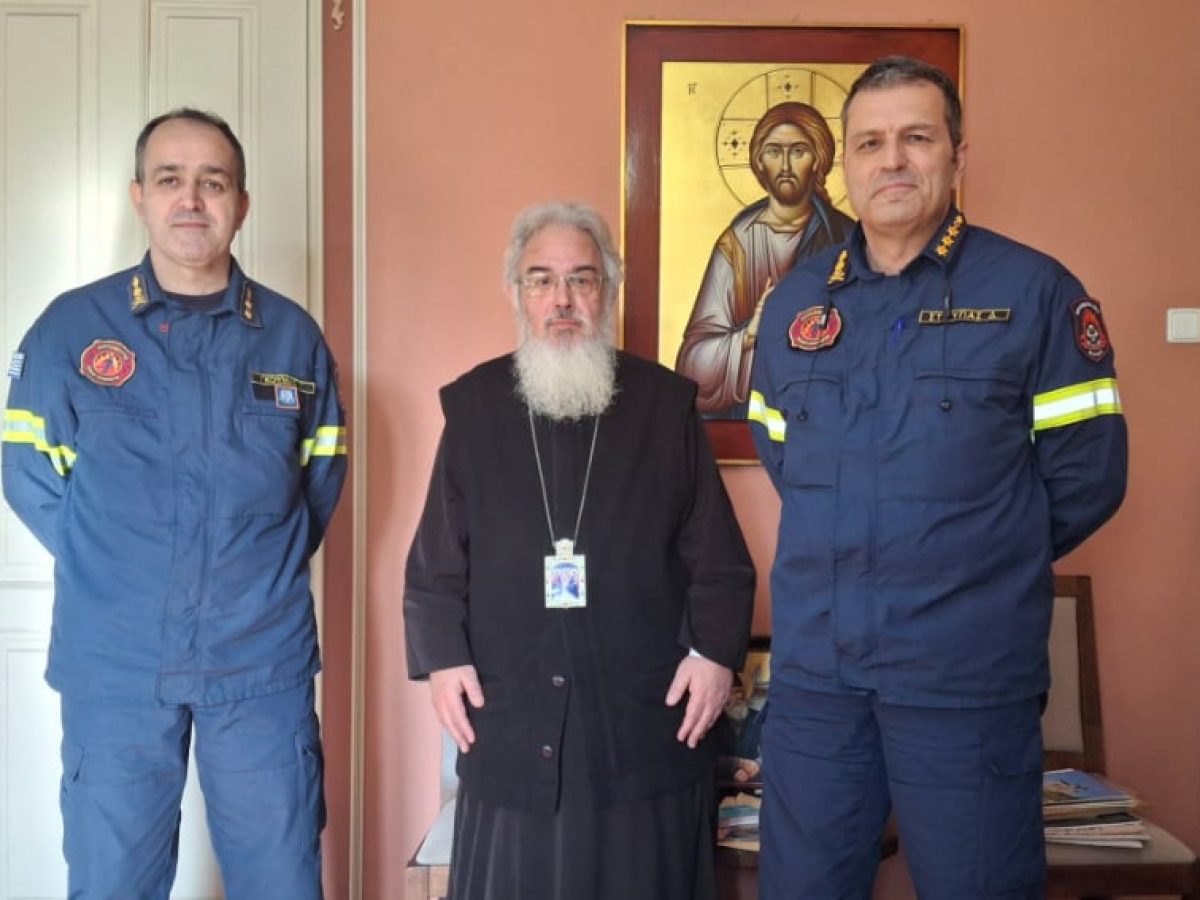 Επίσκεψη του Διοικητή Πυροσβεστικών Υπηρεσιών Δ. Στούπα στον Μητροπολίτη Πρεβέζης