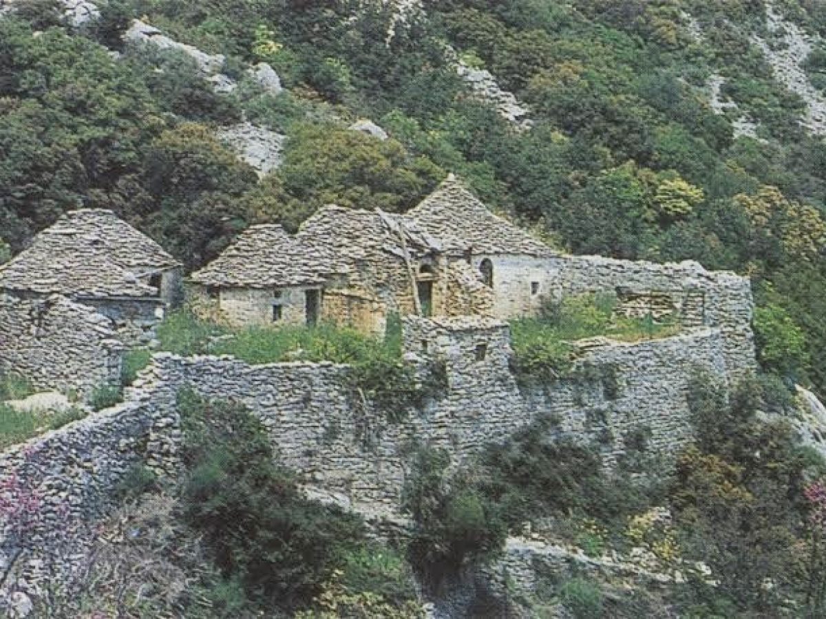 Γέροντας Μωυσής Αγιορείτης: Μοναχός Δημάς Καυσοκαλυβίτης († 11/24 Ιανουαρίου 1929)· αυτός που μετέδωσε τη χάρη του και το προορατικό χάρισμα στον Όσιο Προρφύριο Καυσοκαλυβίτη