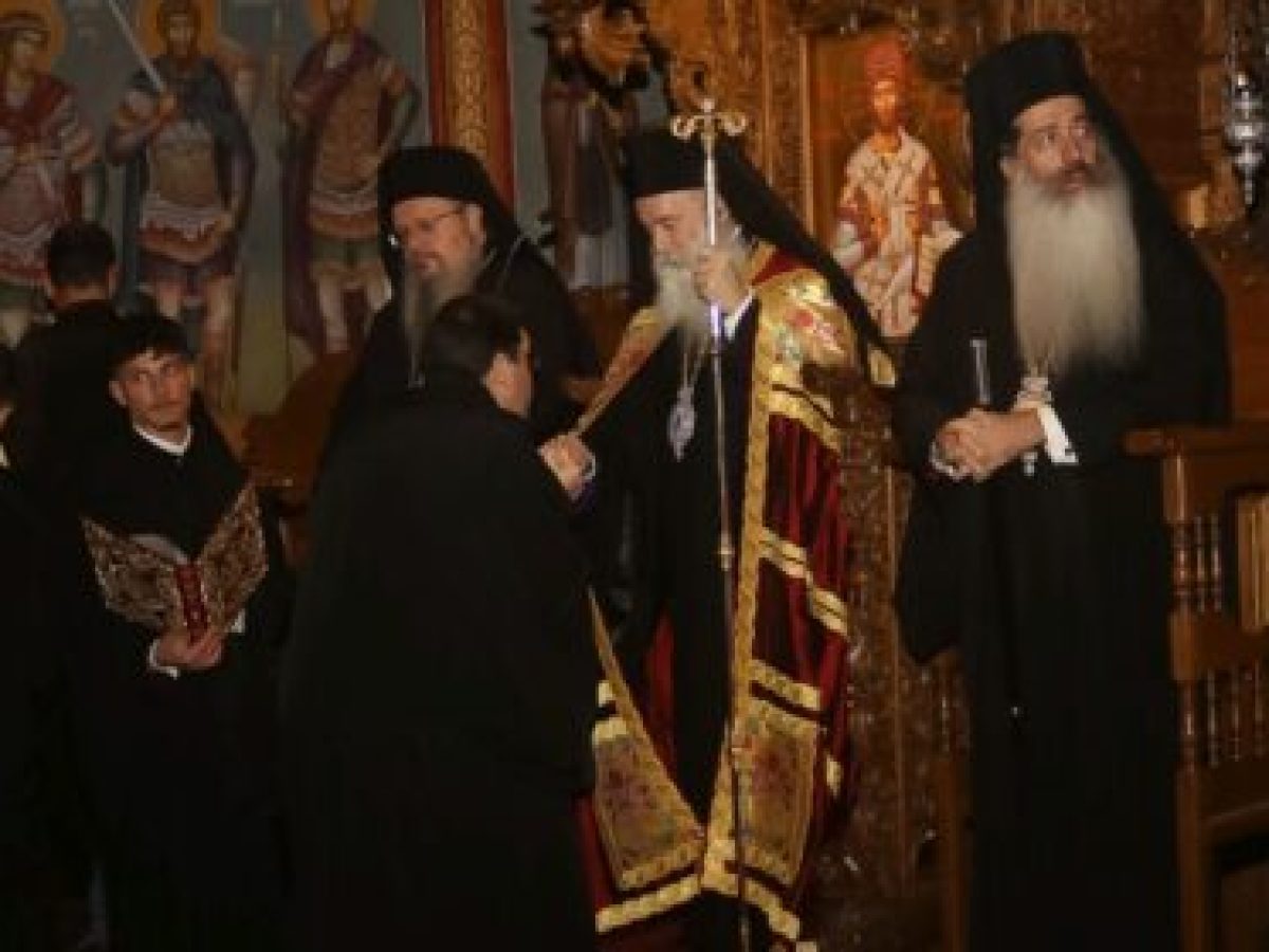 Ο Σεβασμιώτατος στον πανηγυρικό Εσπερινό του Οσίου Βησσαρίωνος του Αγαθωνίτου.