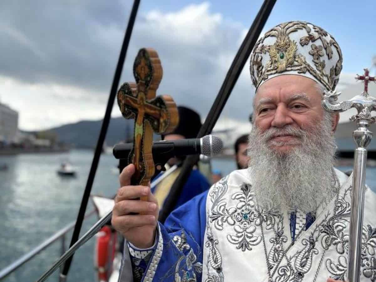 Ολόφωτα Θεοφάνεια στη Χαλκίδα