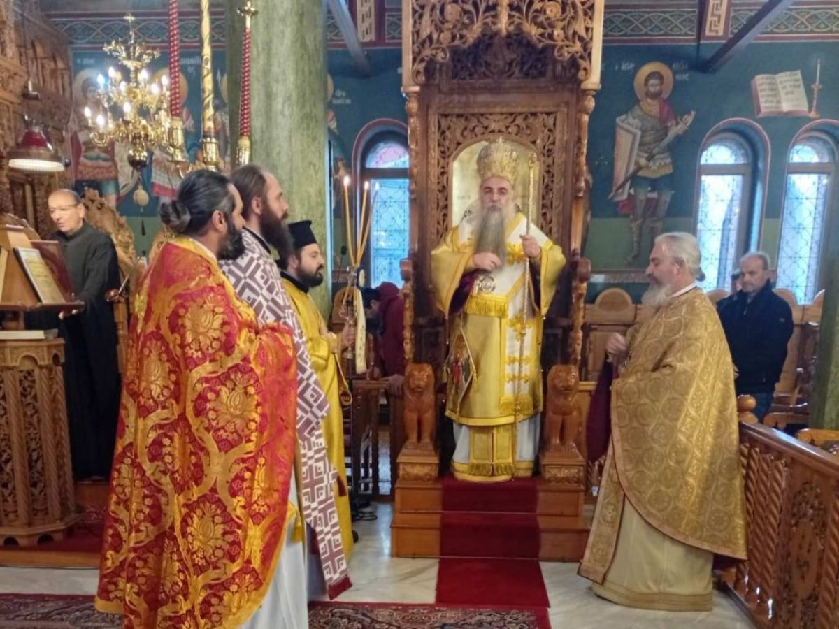 Αρχιερατική Θεία Λειτουργία για τους Προστάτες της Παιδείας στην Αριδαία