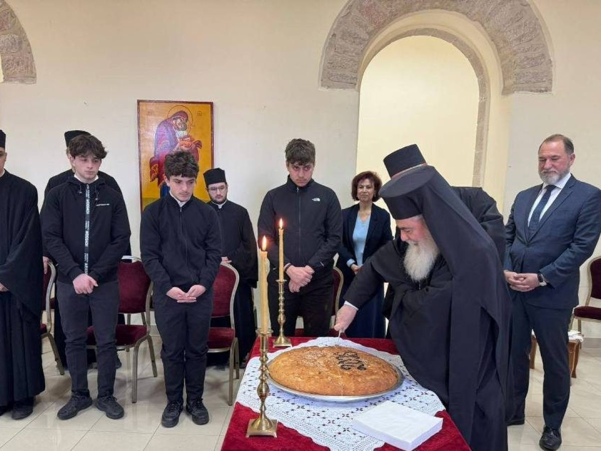Επισκέψεις στον Ιεροσολύμων Θεόφιλο