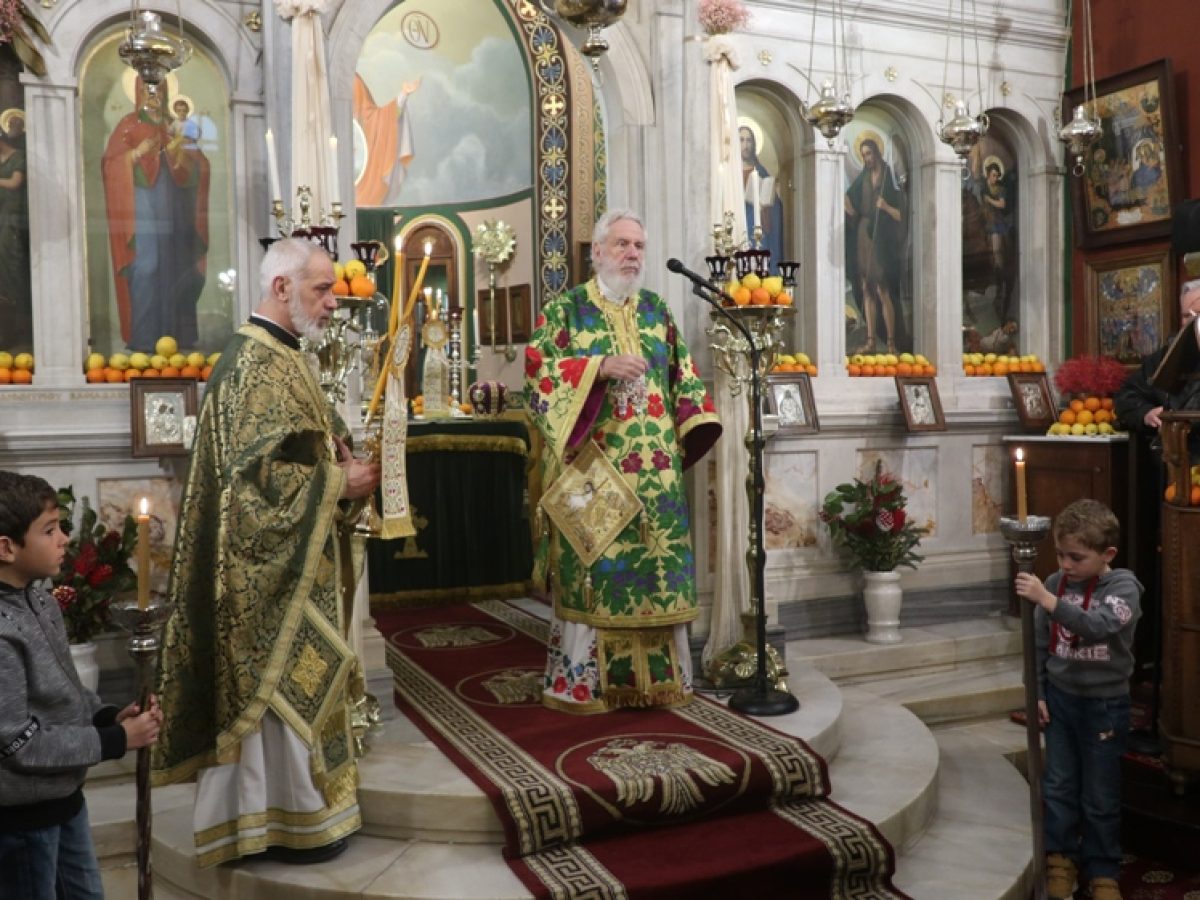 Με αγιασμό για τους αμπελουργούς και κηπουρούς ο εορτασμός του Αγίου Τρύφωνα στη Σύρο