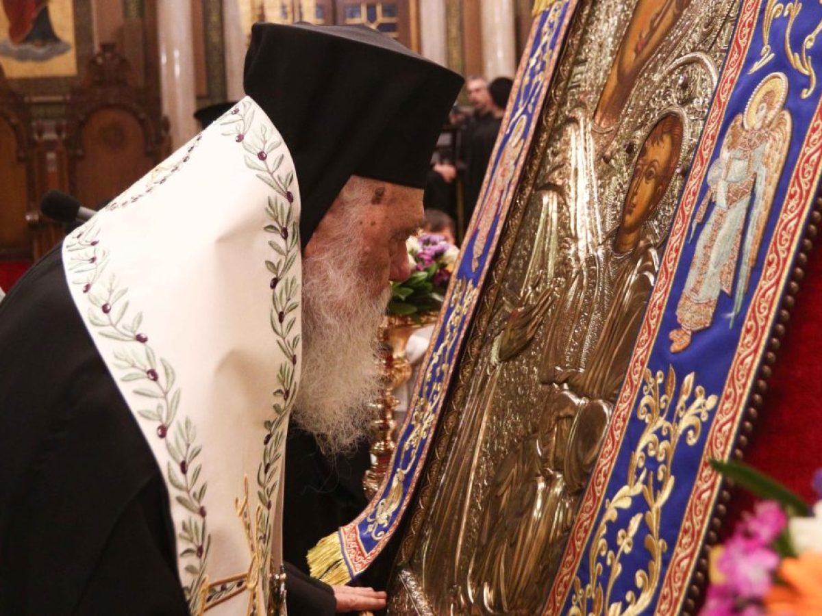 Ο Αρχιεπίσκοπος στη Μητρόπολη Αθηνών για την Α’ Στάση των Χαιρετισμών (ΦΩΤΟ)