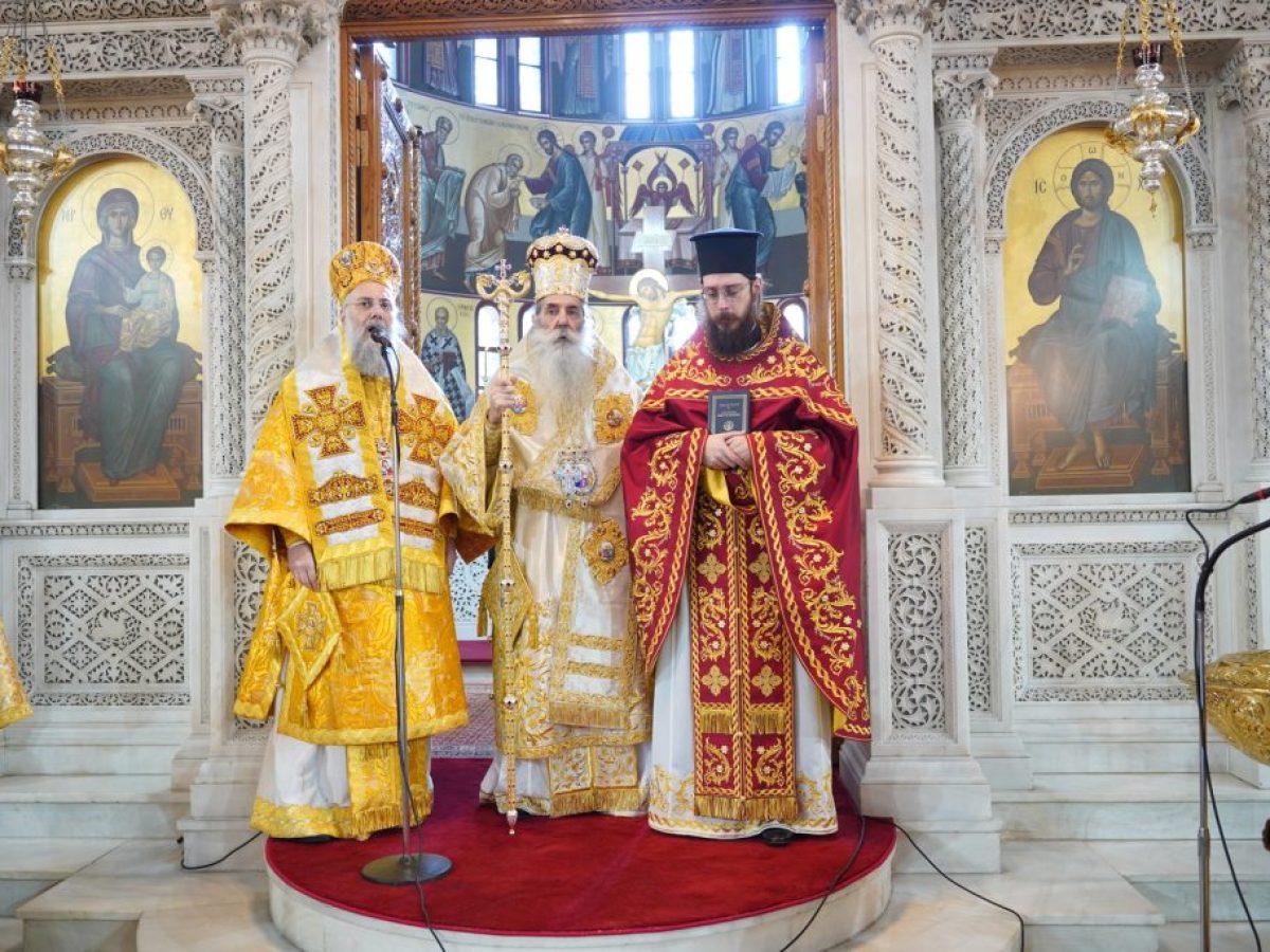 Θ. Λειτουργία για την 20ετή Ποιμαντορία του Σεβασμιωτάτου κ. Σεραφείμ στην Ι.Μ. Πειραιώς – Εις Πρεσβύτερον Χειροτονία – Χειροθεσία Πνευματικών.