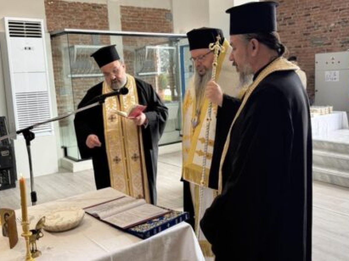 Τρισάγιο στο ΑΤΑ υπέρ των πεσόντων Αεροπόρων της Πολεμικής Αεροπορίας.
