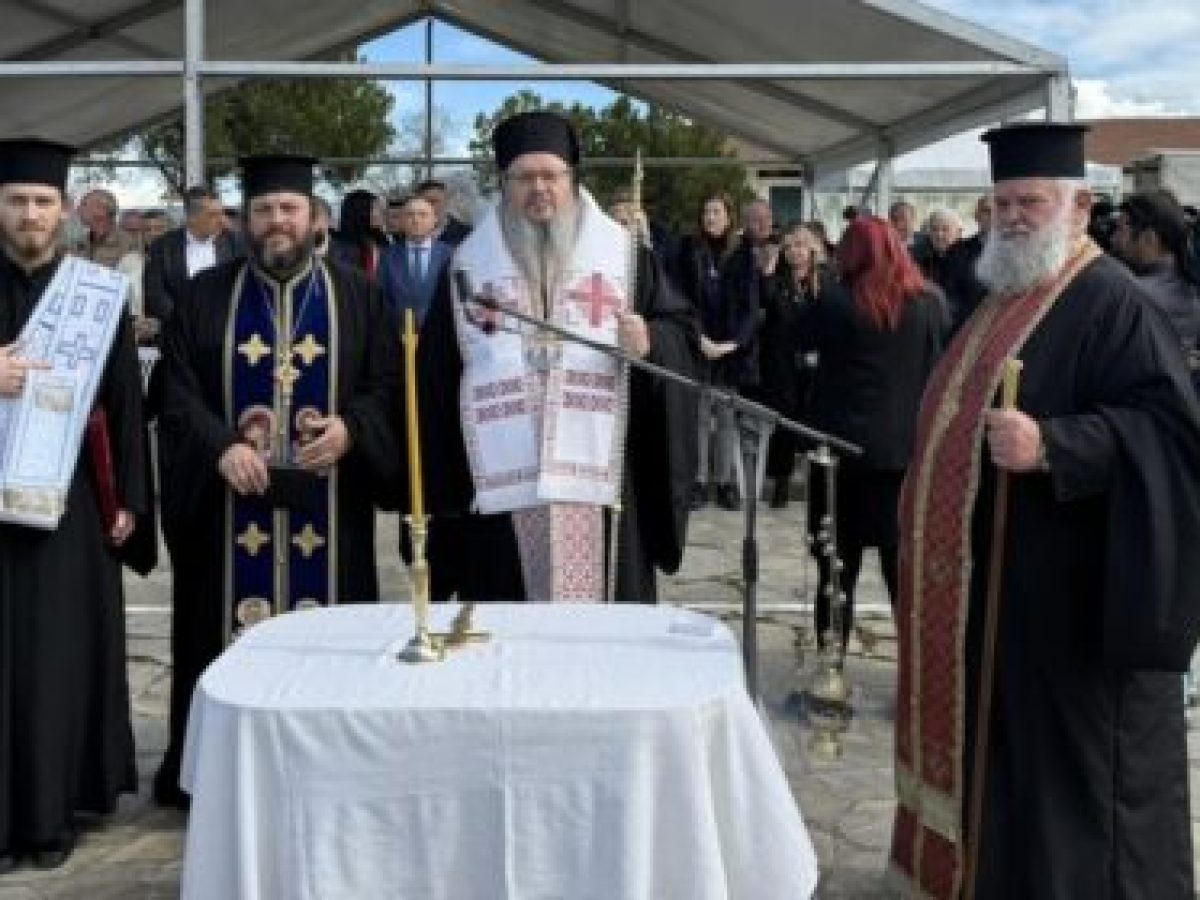 Επιμνημόσυνη δέηση στο μνημείο του αγρότη στο Κιλελερ τέλεσε ο Σεβασμιώτατος.