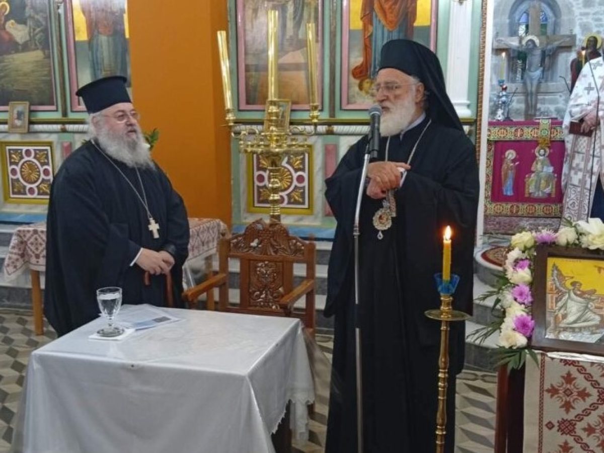 Γ’ Χαιρετισμοί και ομιλία από τον Γέροντα Αντίπα στην Ιερά Μητρόπολη Αρκαλοχωρίου