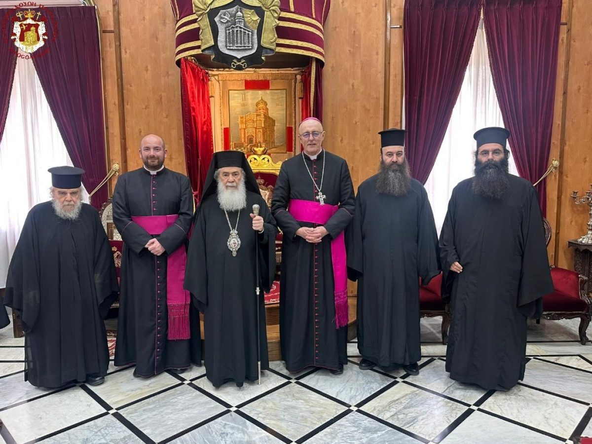 Ο νέος Αποστολικός Νούντσιος στην Αγία Γη επισκέφθηκε τον Πατριάρχη Ιεροσολύμων
