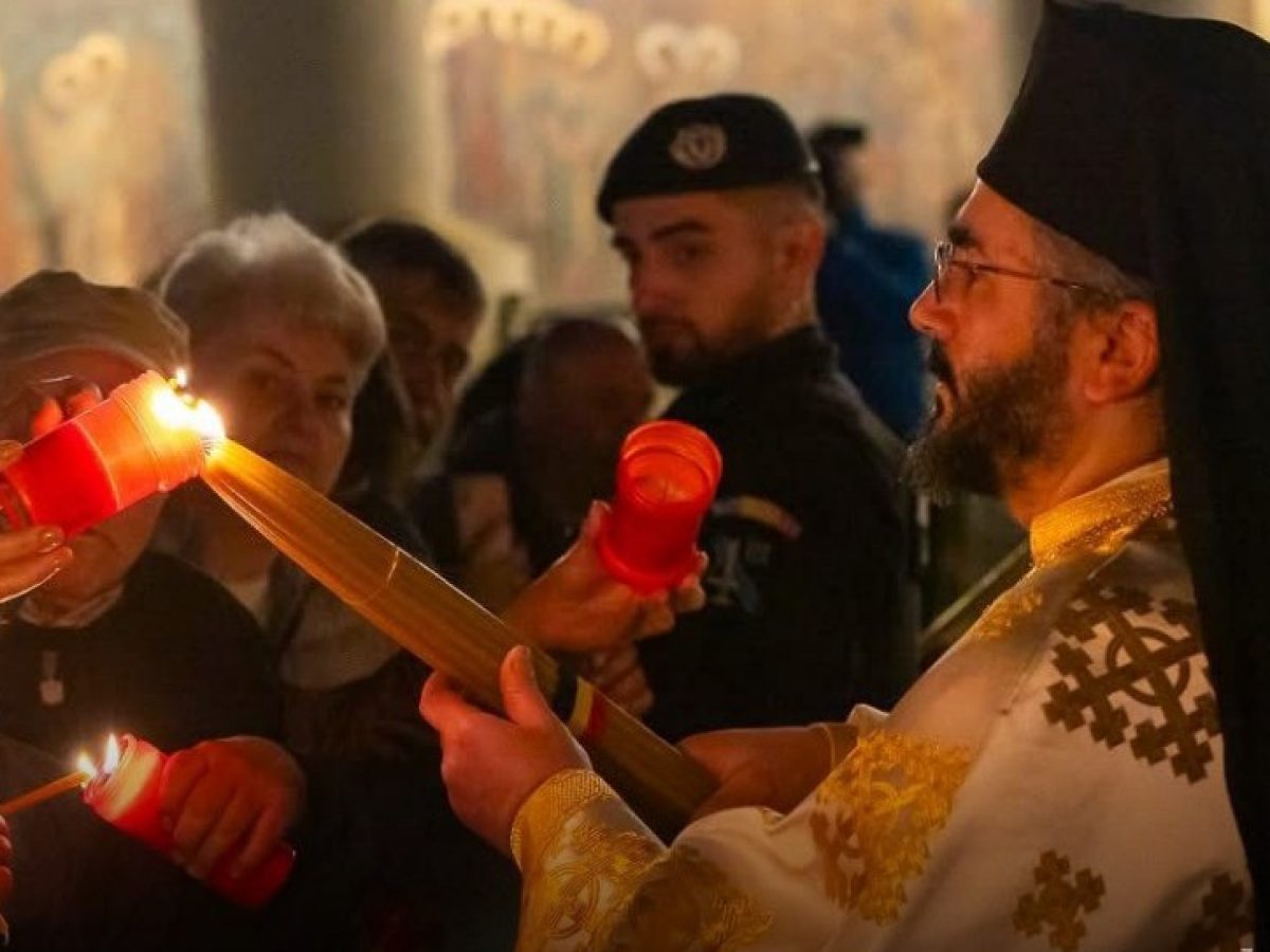 Προετοιμασίες για τη μεταφορά του Αγίου Φωτός στη Ρουμανία εν μέσω προκλήσεων ασφαλείας