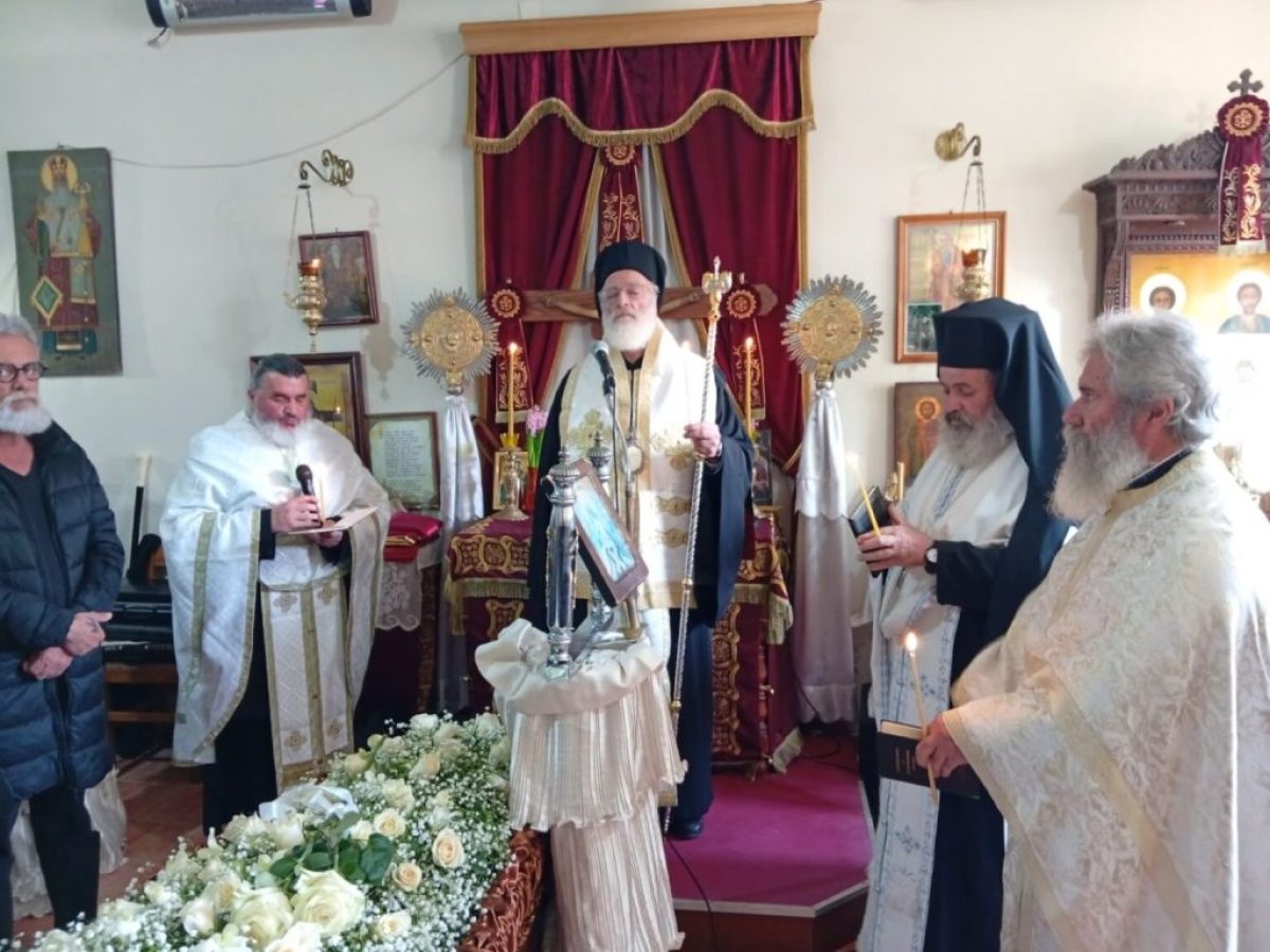 Συγκίνηση στην εξόδιο ακολουθία του μακαριστού Γεωργίου Κριτσωτάκη