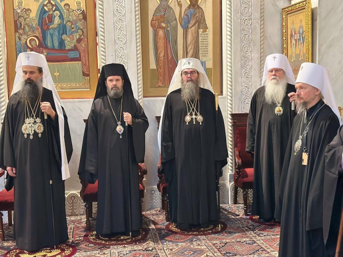 Στην Εξόδιο Ακολουθία για τον Πατριάρχη Γεωργίας ο Αρχιεπίσκοπος Αλβανίας (ΦΩΤΟ)
