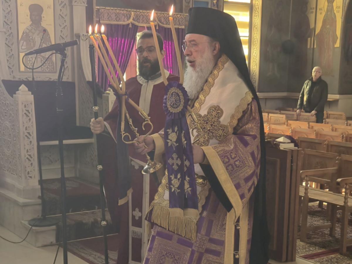 Την πρώτη Προηγιασμένη Θεία Λειτουργία τέλεσε ο Μητροπολίτης Κηφισίας στην Πεύκη Αττικής