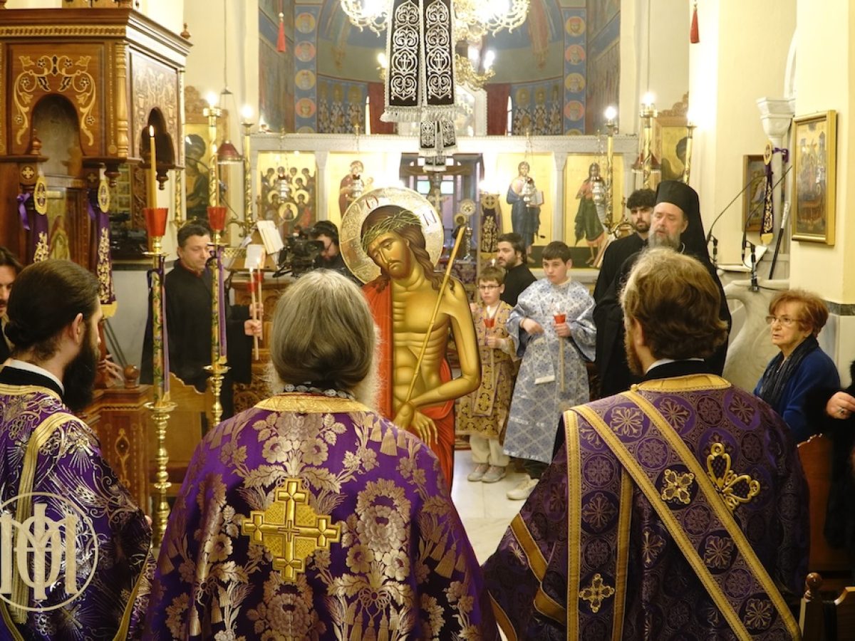 &Eta; &Alpha;&kappa;&omicron;&lambda;&omicron;&upsilon;&theta;ί&alpha; &tau;&omicron;&upsilon; &Nu;&upsilon;&mu;&phi;ί&omicron;&upsilon; &sigma;&tau;&eta; &Mu;&eta;&tau;&rho;ό&pi;&omicron;&lambda;&eta; &Theta;&epsilon;&sigma;&sigma;&alpha;&lambda;&omicron;&nu;ί&kappa;&eta;&sigmaf; (&Beta;&Iota;&Nu;&Tau;&Epsilon;&Omicron;+&Phi;&Omega;&Tau;&Omicron;)