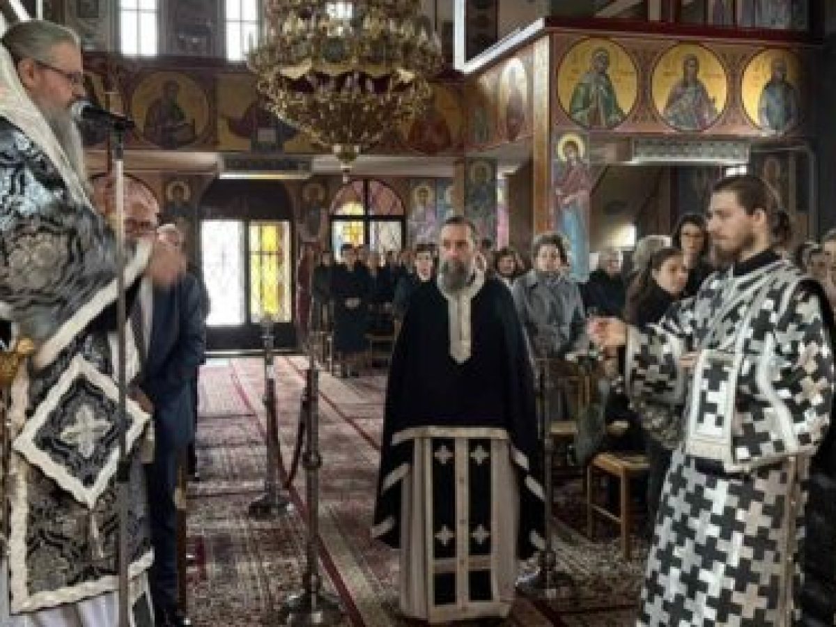 Η Θεία Λειτουργία των Προηγιασμένων Δώρων στο Καλοχώρι.