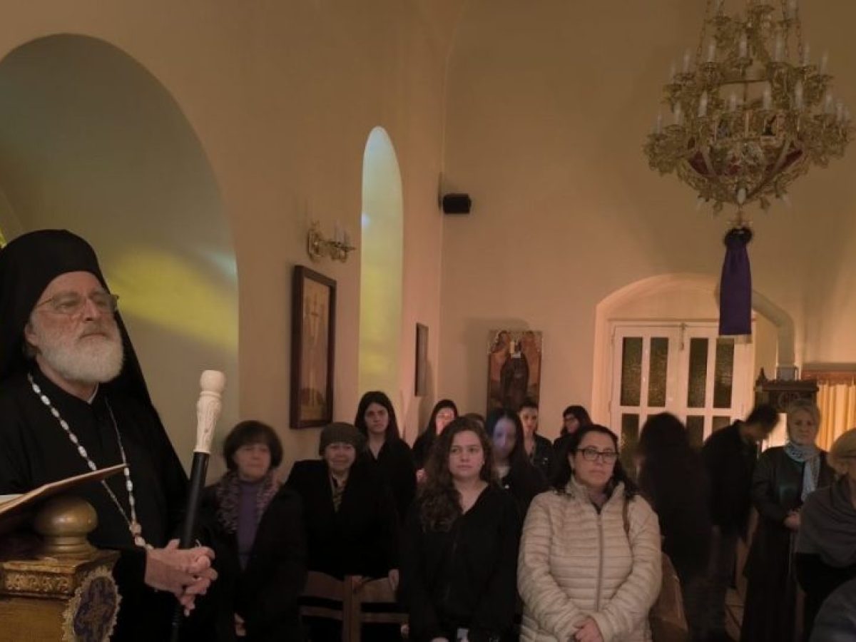Ακολουθία του Νυμφίου στον Ιερό Ναό Αγίου Νεκταρίου στο Αρκαλοχώρι