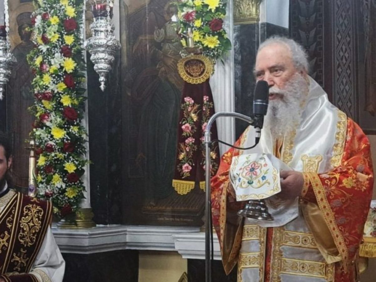 Πανηγυρική Αρχιερατική Θεία Λειτουργία στον Ι.Ν. Αγίων Κωνσταντίνου και Ελένης Πελλάνας