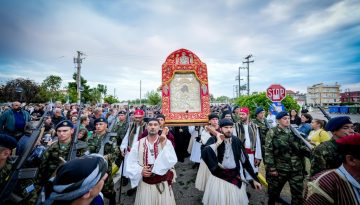 Λεπτό προς λεπτό η υποδοχή της Ιεράς Εικόνος της Παναγίας «Άξιον Εστί» στο Μεσολόγγι από την Pemptousia TV