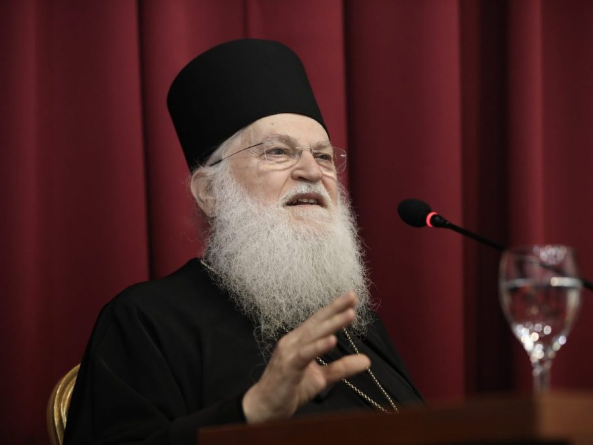 Γέροντας Εφραίμ: Το έργο των Κατηχητών το συμπληρώνει η Χάρη (ΦΩΤΟ)