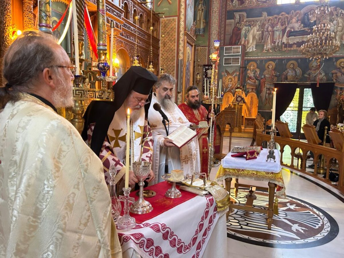 Υποδειγματική Θεία Λειτουργία για μαθητές τέλεσε ο Επίσκοπος Ταλαντίου