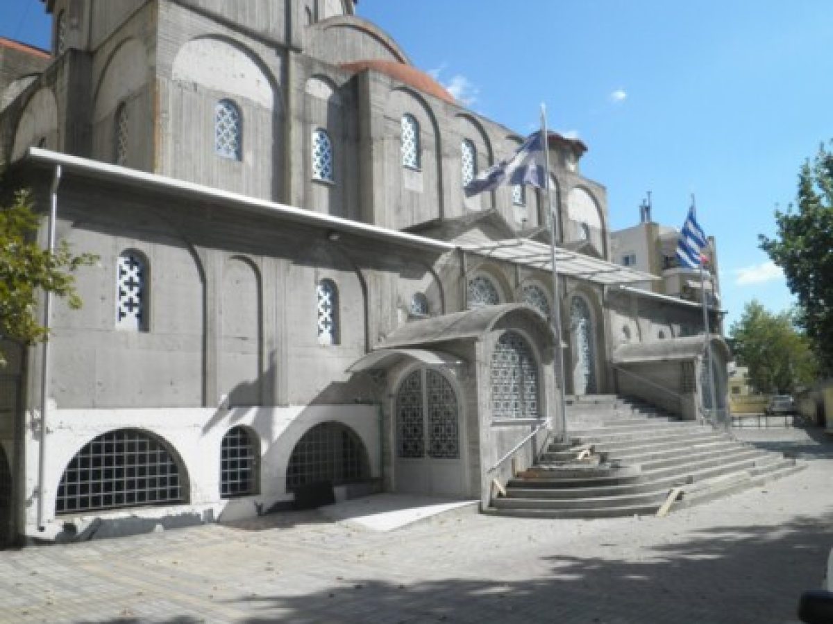 Πανηγυρική Αρχιερατική Θ. Λειτουργία, Ι. Ναός Αγ. Φωτεινής Ευόσμου -ΑΠΕΥΘΕΙΑΣ ΜΕΤΑΔΟΣΗ από την 4Ε
