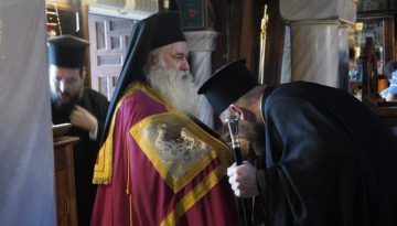 Ιερά Παράκληση για τους Υποψηφίους,των Πανελλαδικών Εξετάσεων.