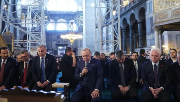 Με προκλητικές εκδηλώσεις ο Ερντογάν γιορτάζει την Άλωση της Πόλης στην Αγία Σοφία