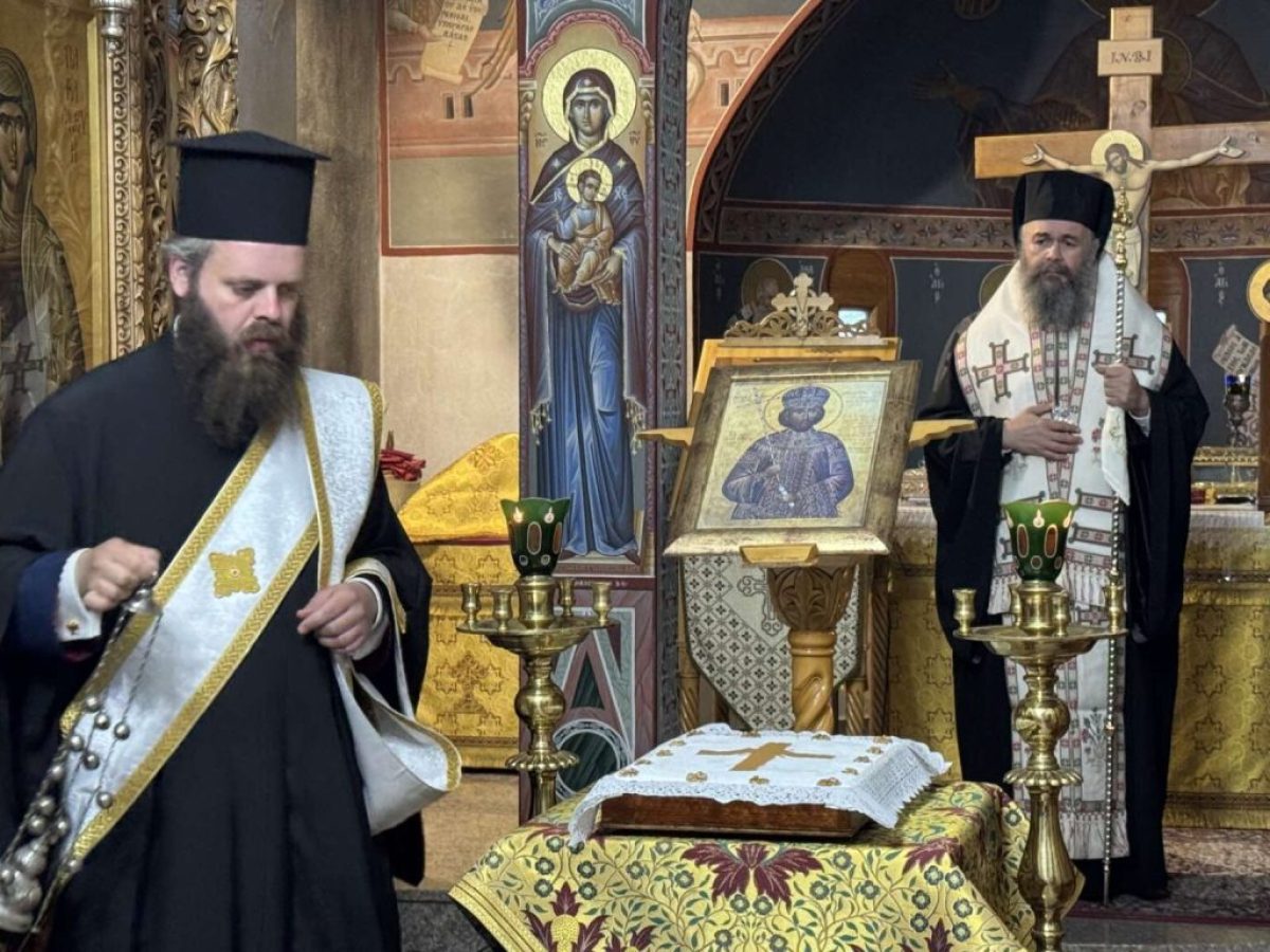 Τρισάγιο στη μνήμη των πεσόντων της Αλώσεως τέλεσε ο Μητροπολίτης Φλωρίνης