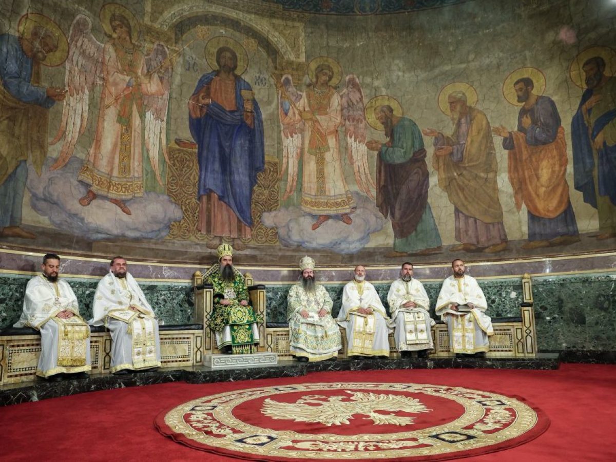 &Pi;&lambda;ή&theta;&omicron;&sigmaf; &pi;&iota;&sigma;&tau;ώ&nu; &sigma;&tau;&eta;&nu; &Pi;&alpha;&tau;&rho;&iota;&alpha;&rho;&chi;&iota;&kappa;ή &Theta;&epsilon;ί&alpha; &Lambda;&epsilon;&iota;&tau;&omicron;&upsilon;&rho;&gamma;ί&alpha; &tau;&eta;&sigmaf; &Pi;&epsilon;&nu;&tau;&eta;&kappa;&omicron;&sigma;&tau;ή&sigmaf; &sigma;&tau;&eta; &Sigma;ό&phi;&iota;&alpha; (&Phi;&Omega;&Tau;&Omicron;)