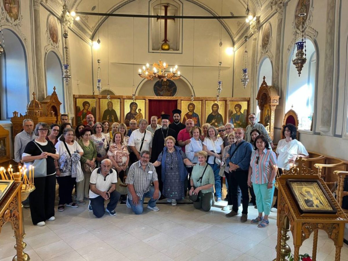 Υποδοχή Σπαρταλήδων προσκυνητών από τον Μητροπολίτη Πισιδίας στον Ναό Αγίου Αλυπίου